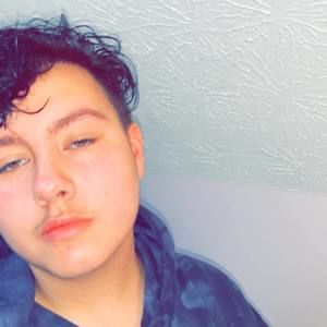 Meet your Posher, Aaron